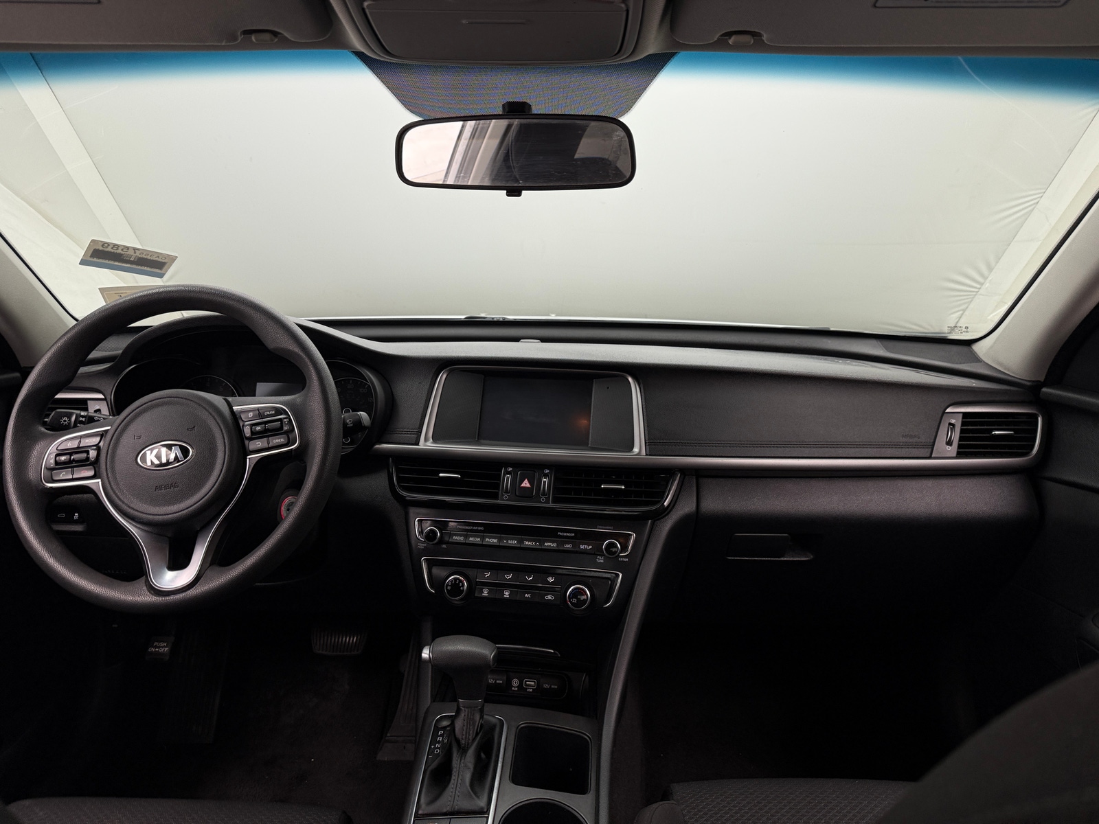 Thumbnail: 2018 Kia Optima - 3