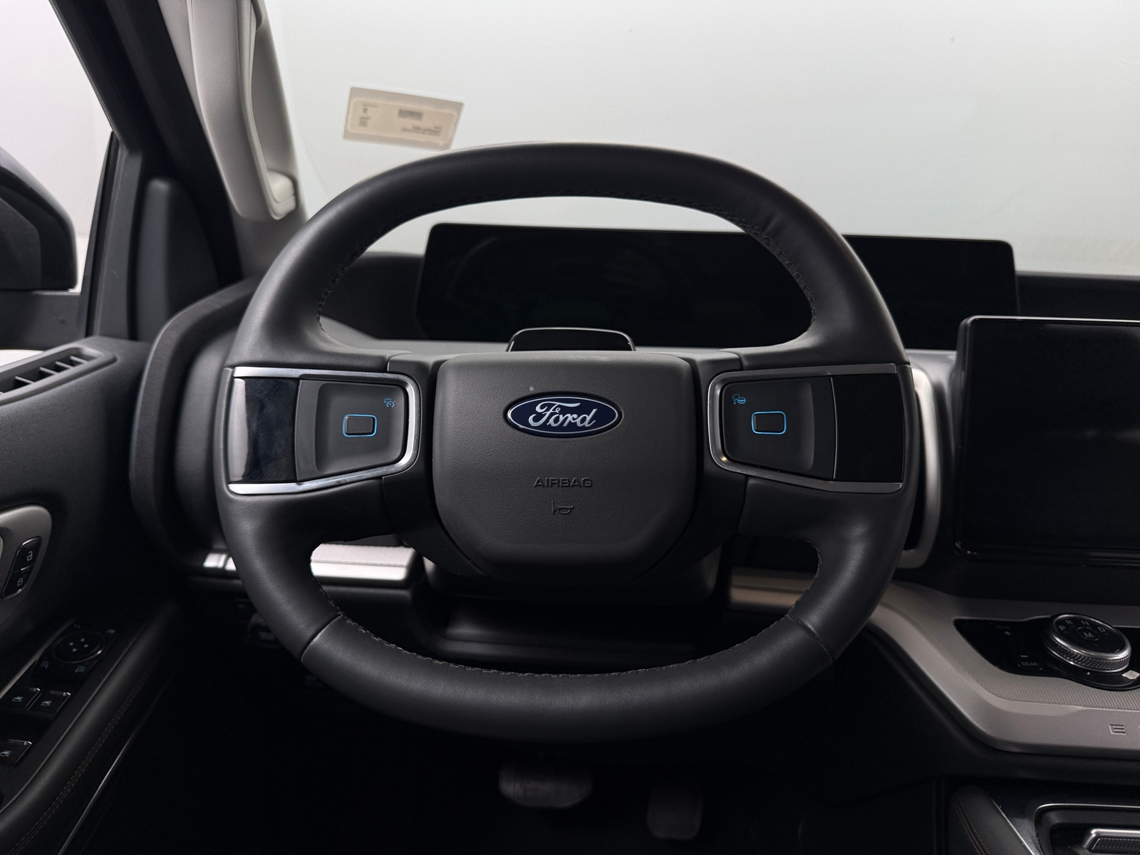 Thumbnail: 2025 Ford Expedition MAX - 4