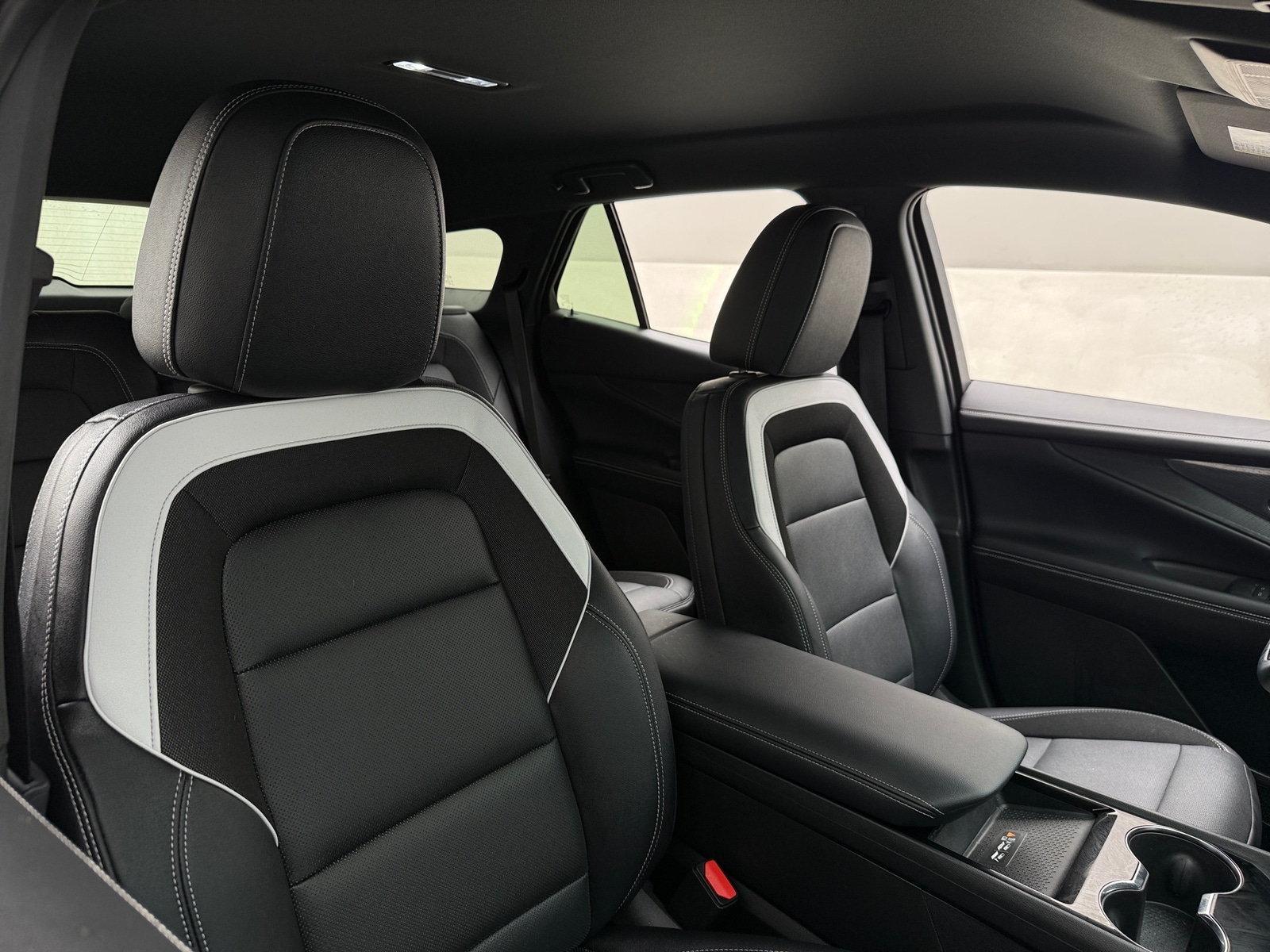 Thumbnail: 2025 Chevrolet Blazer EV - 2