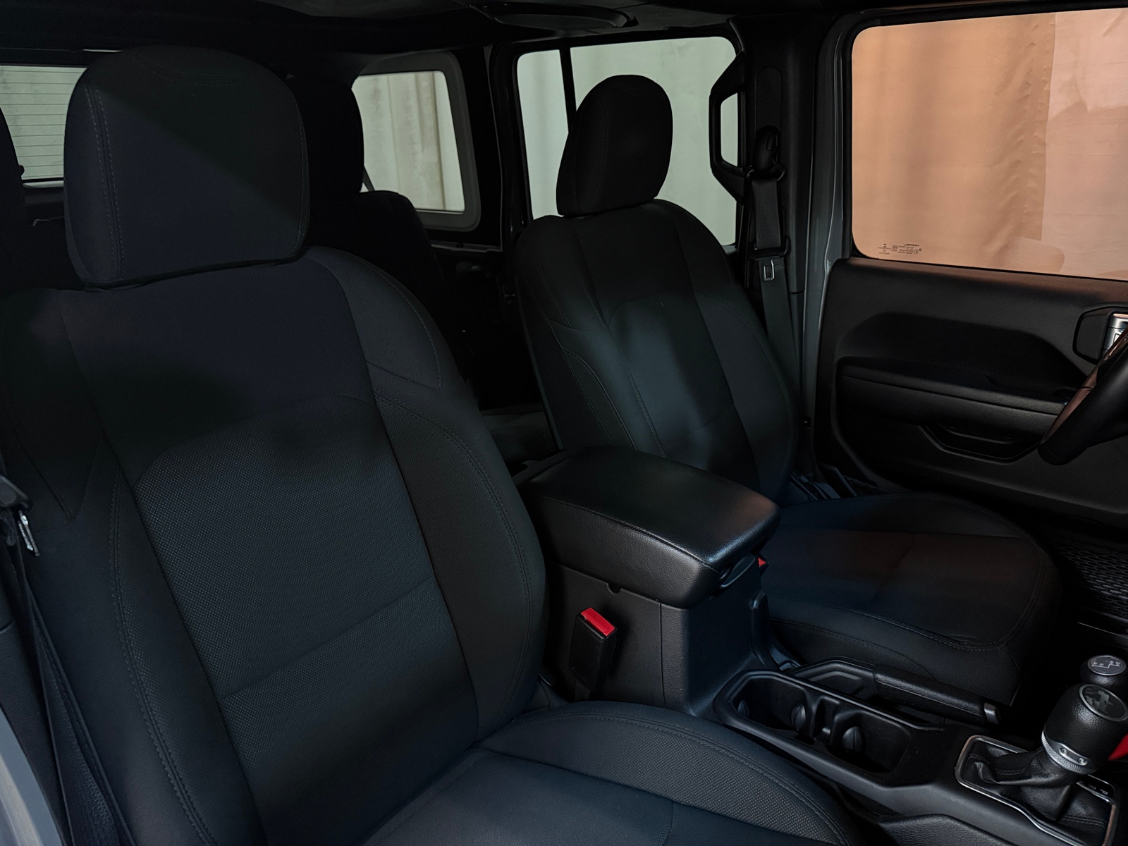 Thumbnail: 2022 Jeep Wrangler - 2