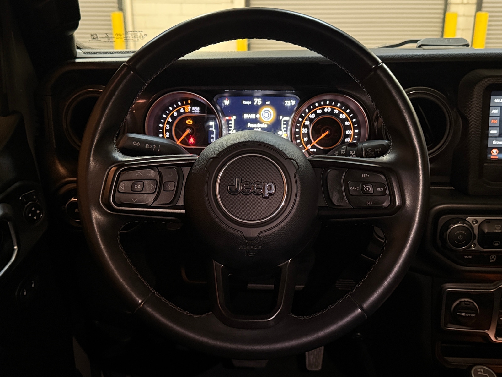 Thumbnail: 2022 Jeep Wrangler - 5