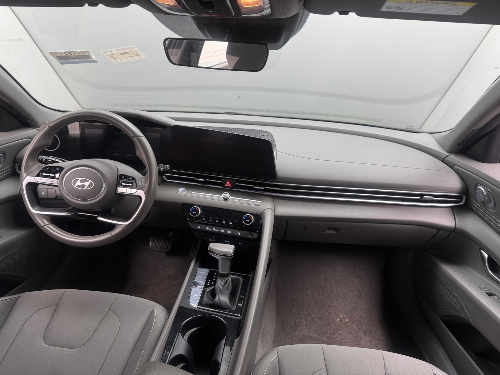 Thumbnail: 2025 Hyundai Elantra - 3