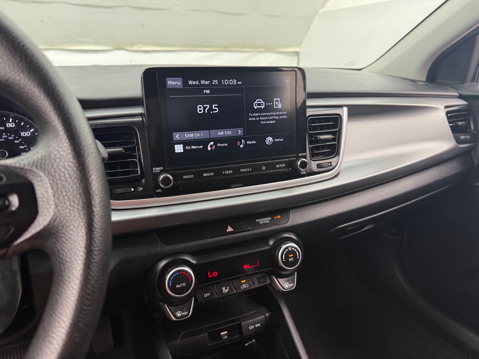 Thumbnail: 2022 Kia Rio - 4