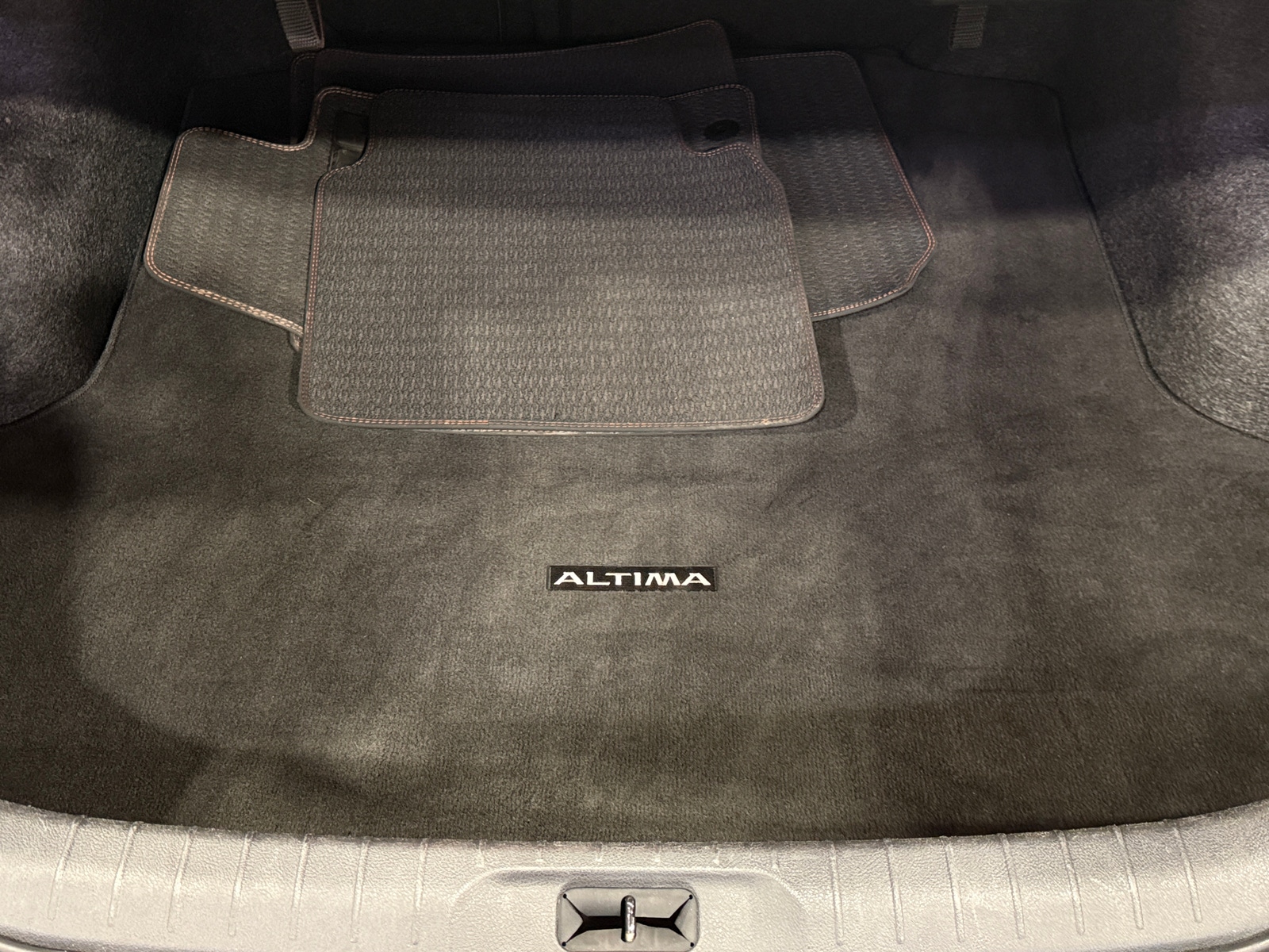 Thumbnail: 2025 Nissan Altima - 7