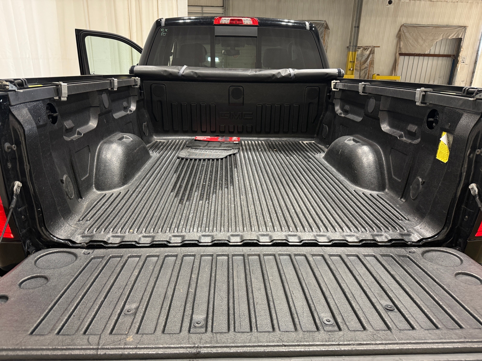 Thumbnail: 2016 GMC Sierra 1500 - 7