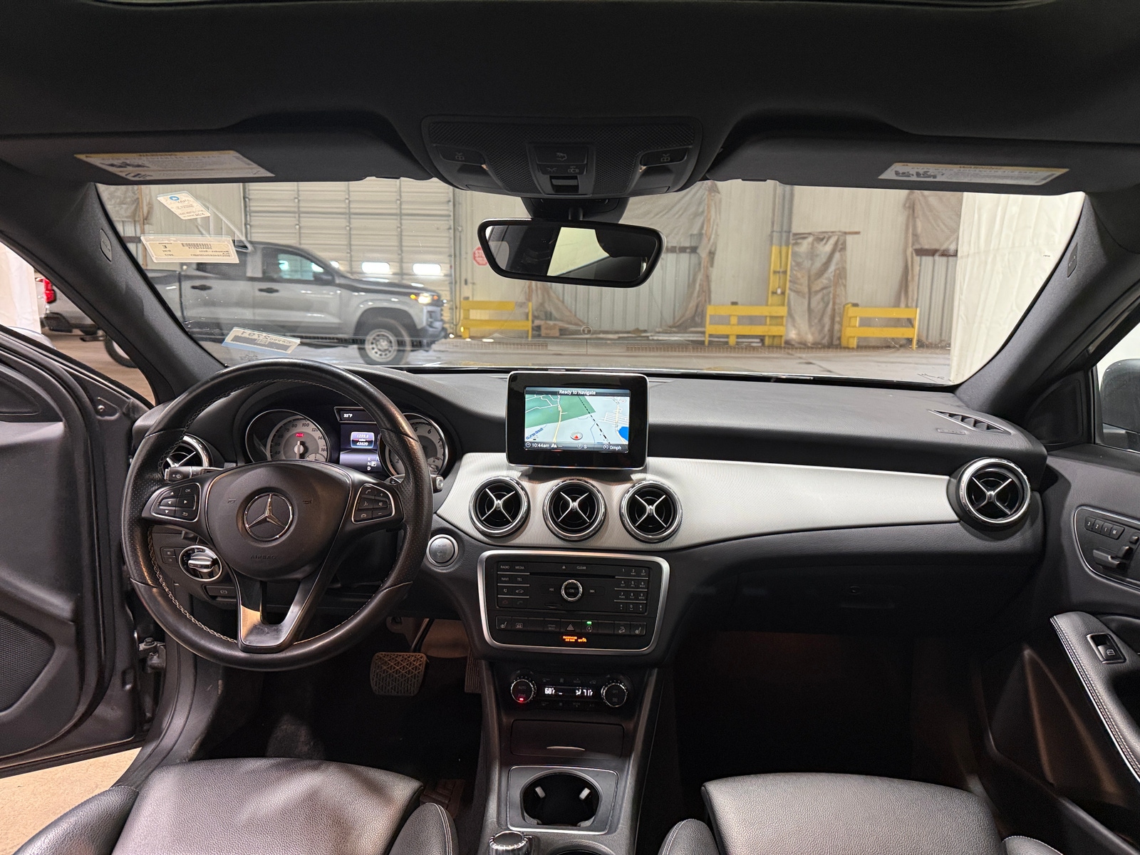 Thumbnail: 2017 Mercedes-Benz GLA - 2