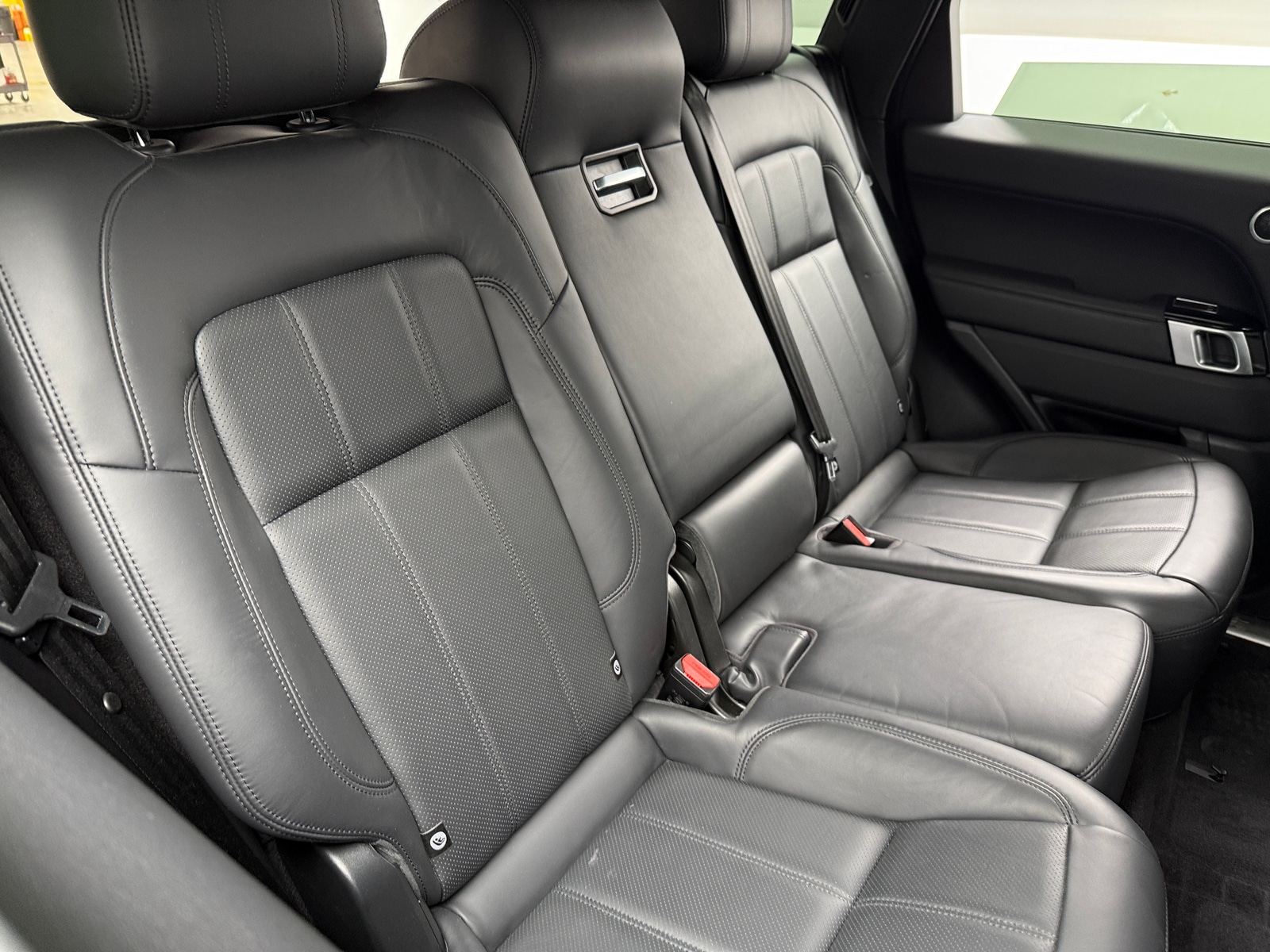 Thumbnail: 2021 Land Rover Range Rover Sport - 5