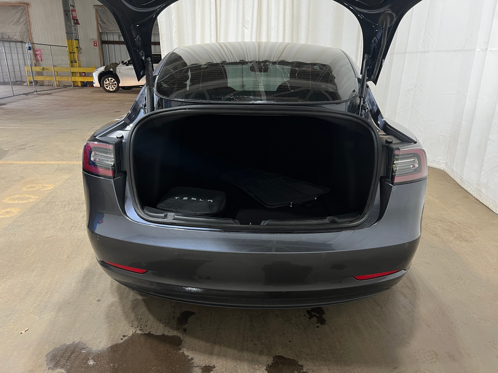 Thumbnail: 2021 Tesla Model 3 - 6