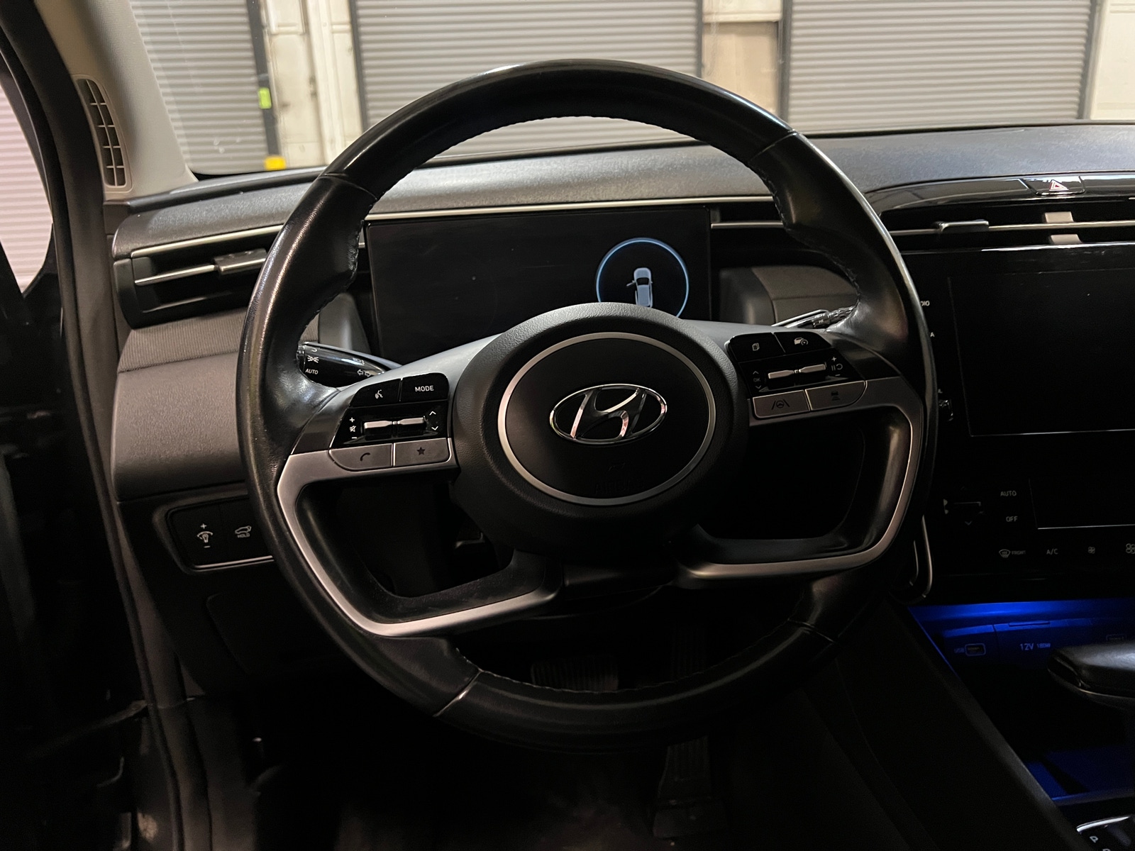 Thumbnail: 2022 Hyundai Tucson - 4