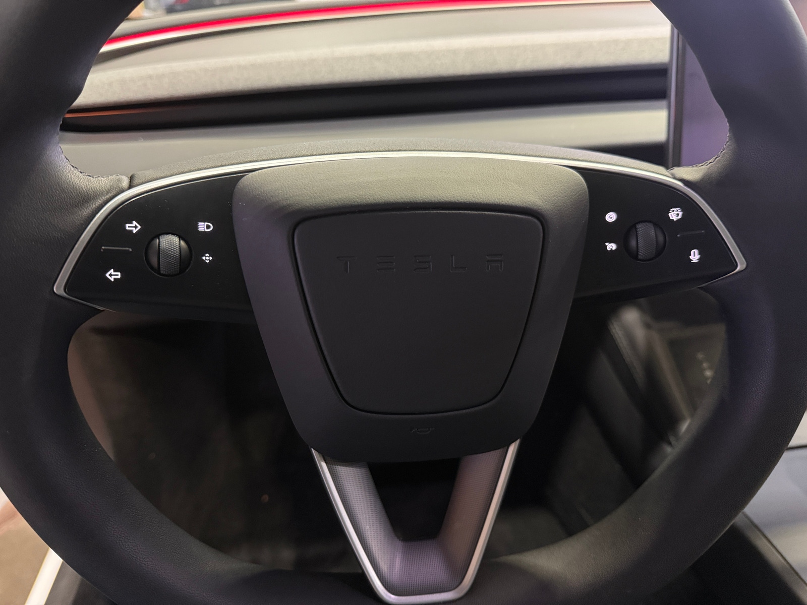 Thumbnail: 2025 Tesla Model 3 - 4