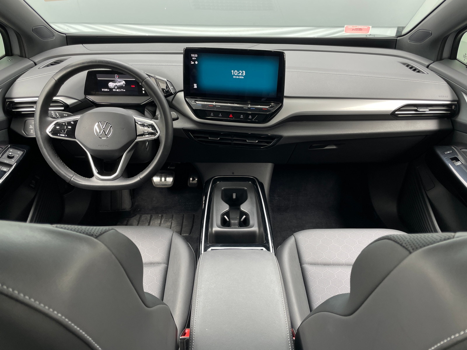 Thumbnail: 2023 Volkswagen ID.4 - 2