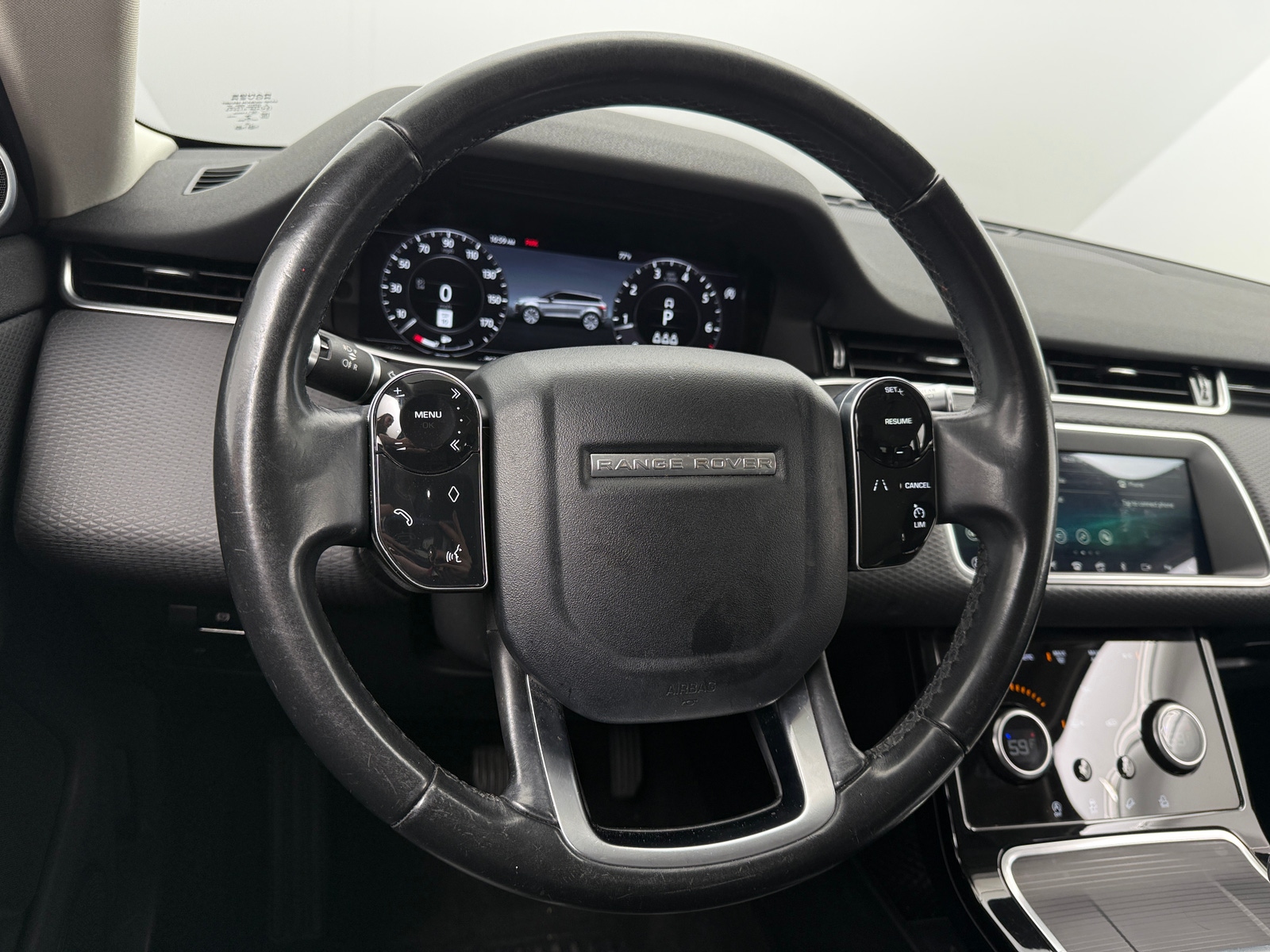 Thumbnail: 2020 Land Rover Range Rover Evoque - 4