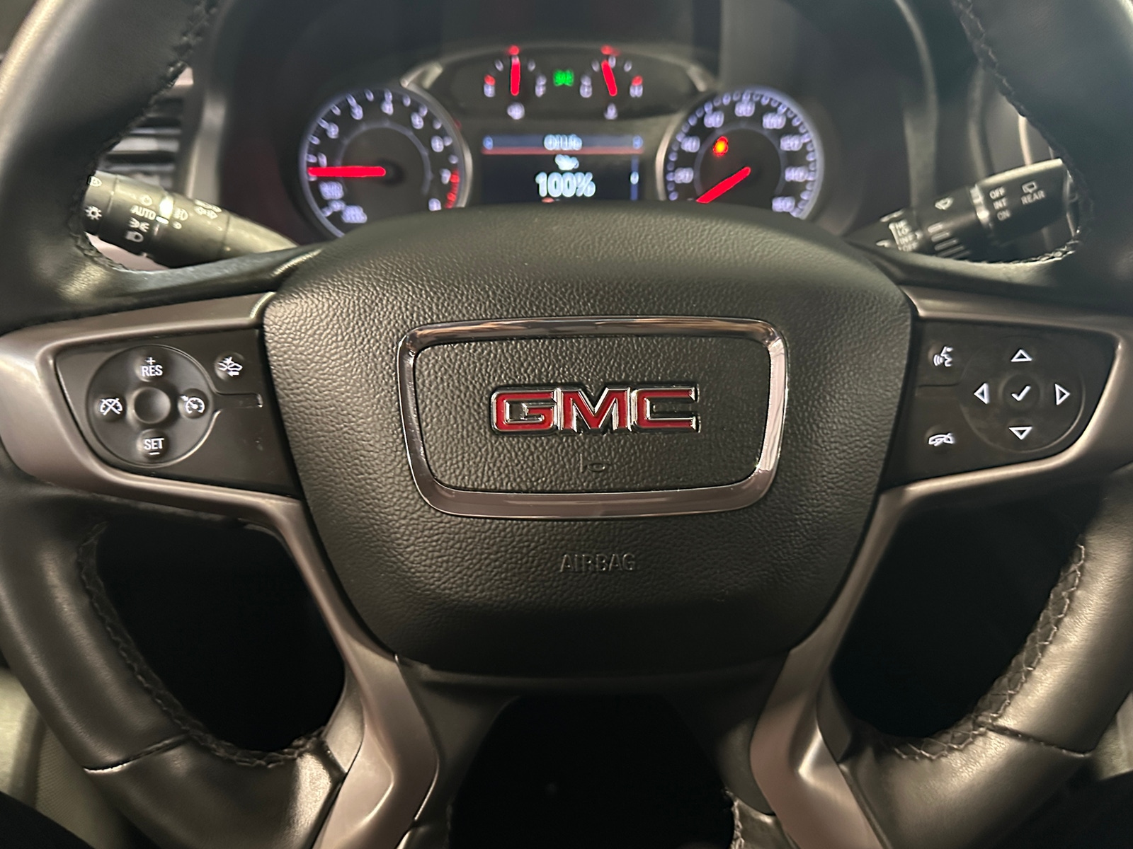 Thumbnail: 2023 GMC Acadia - 5