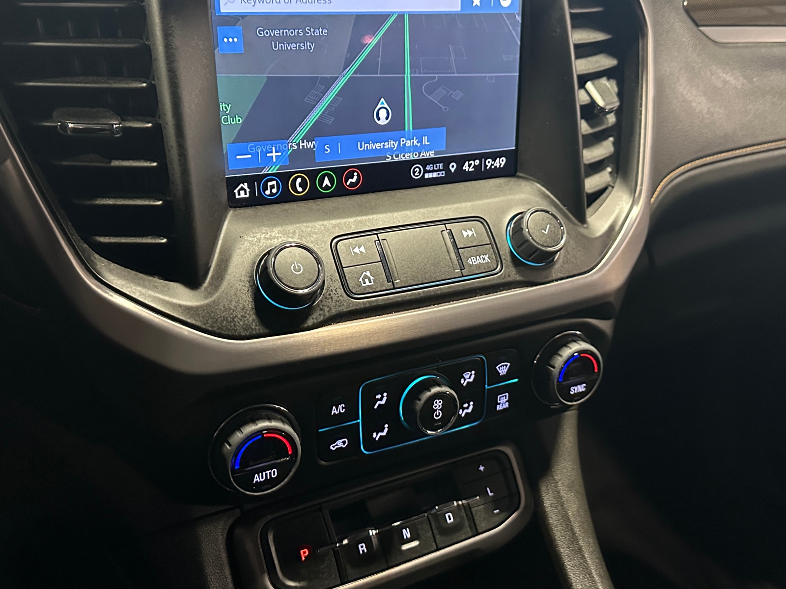 Thumbnail: 2023 GMC Acadia - 4