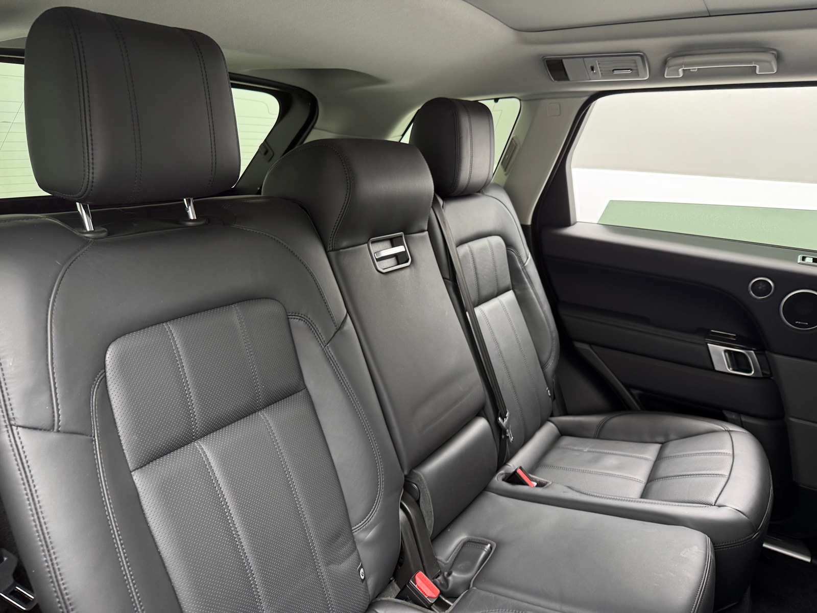 Thumbnail: 2018 Land Rover Range Rover Sport - 5