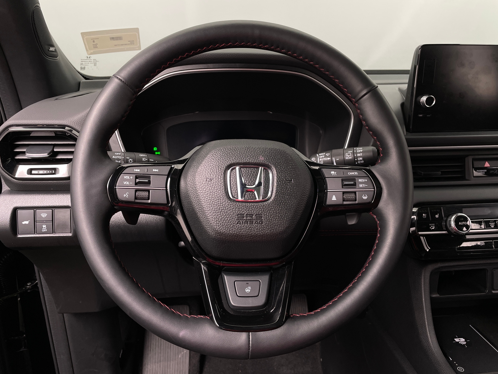 Thumbnail: 2025 Honda Pilot - 4