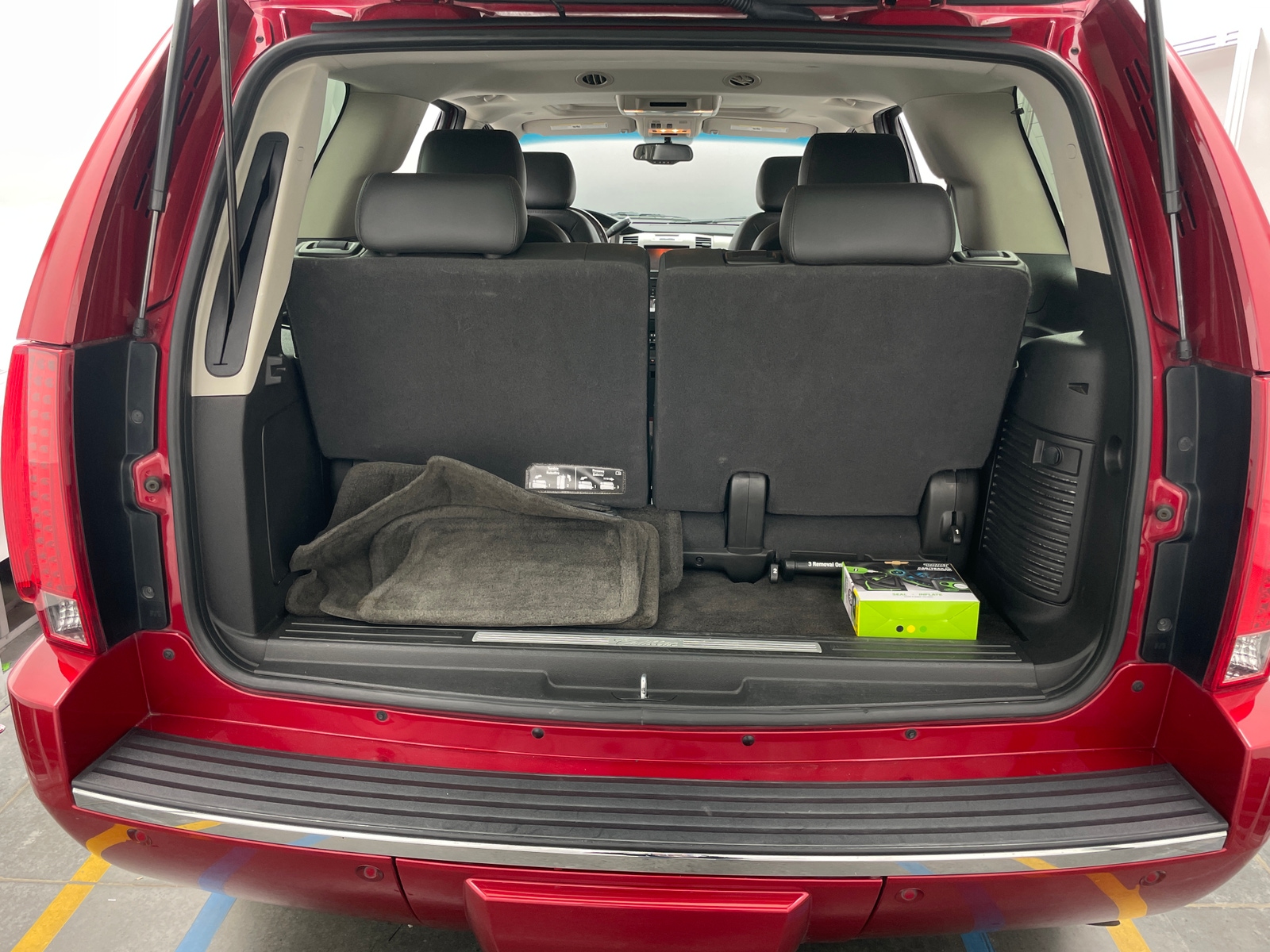 Thumbnail: 2014 Cadillac Escalade - 6