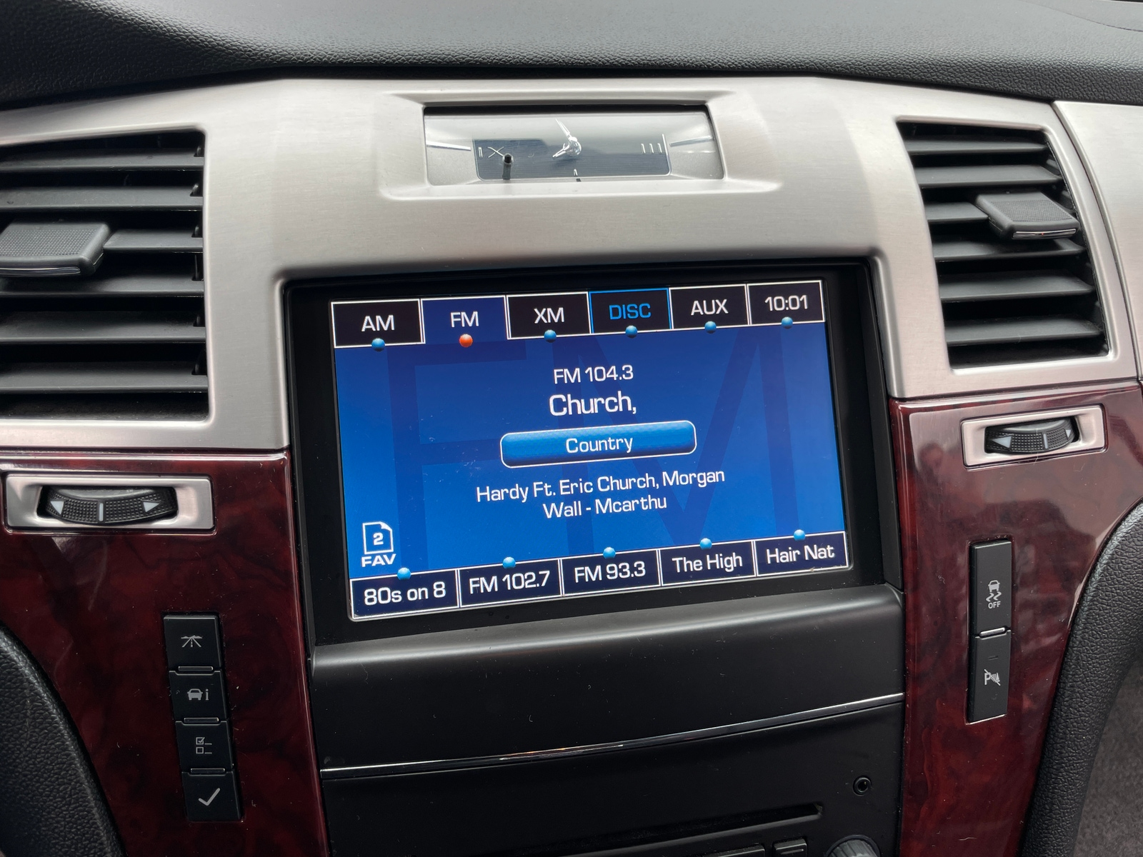 Thumbnail: 2014 Cadillac Escalade - 3