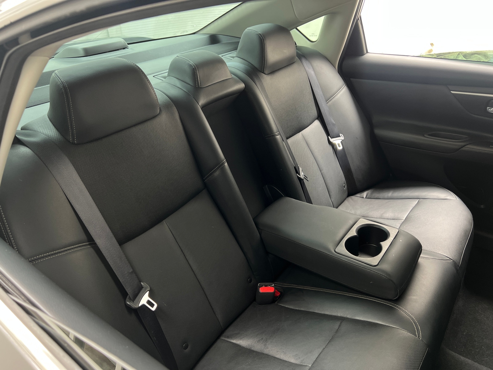 Thumbnail: 2017 Nissan Altima - 5