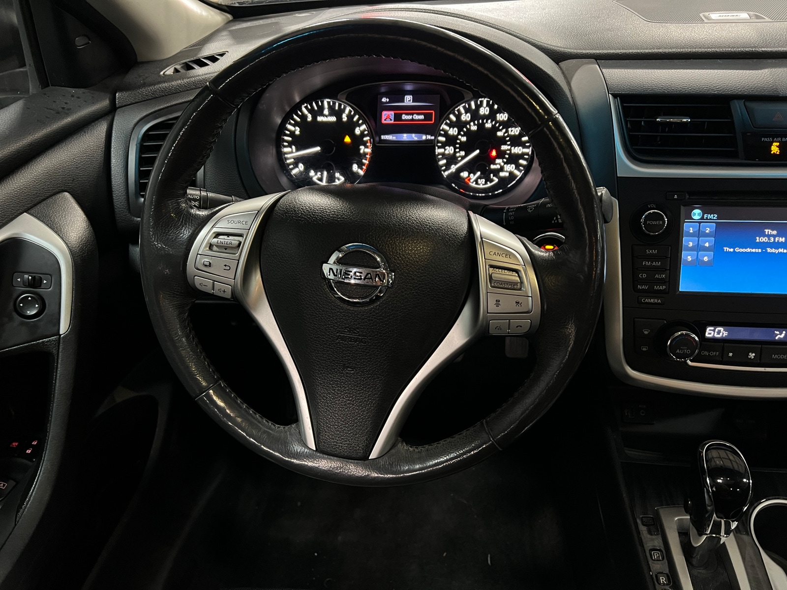 Thumbnail: 2017 Nissan Altima - 4