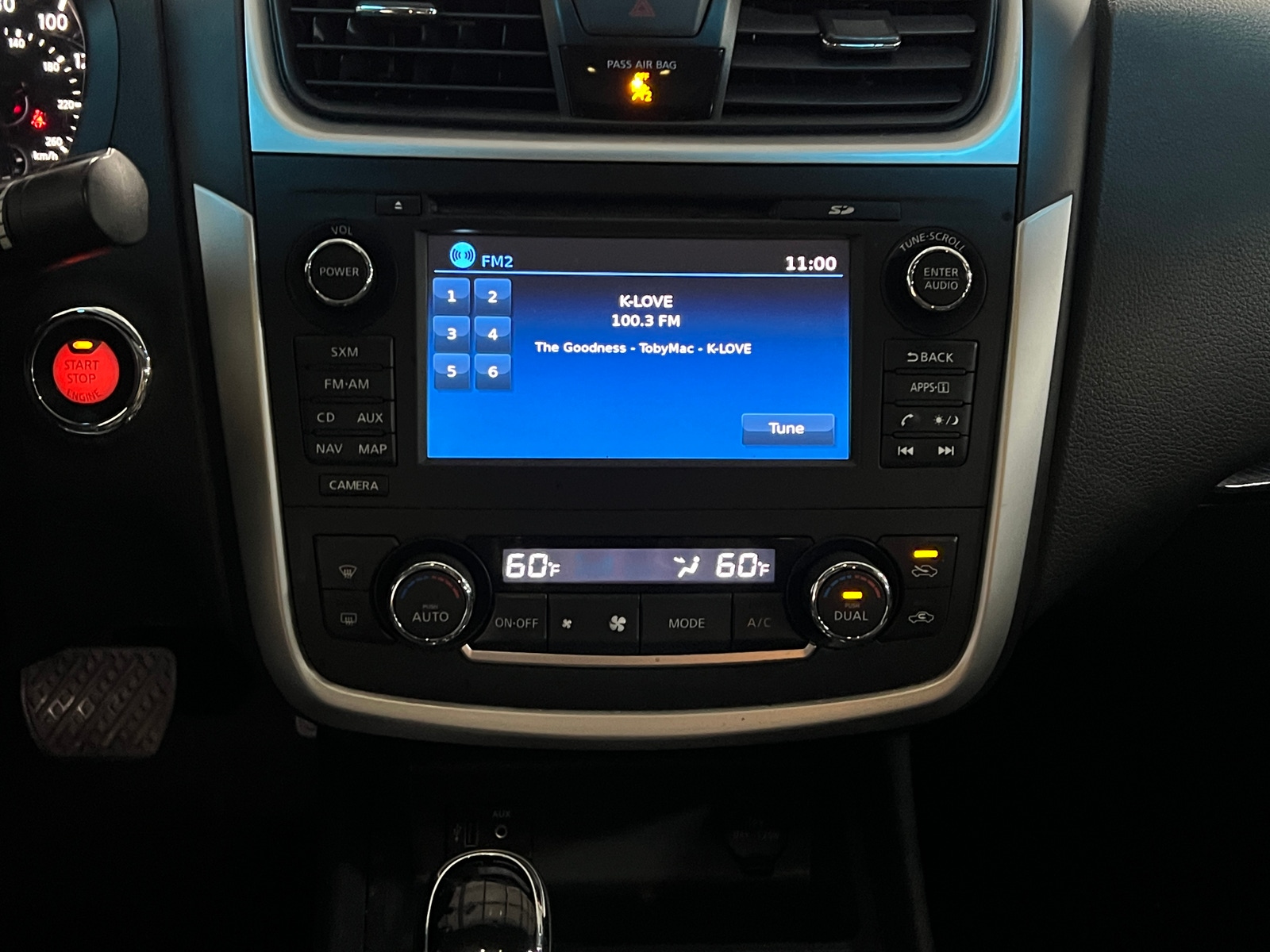 Thumbnail: 2017 Nissan Altima - 3