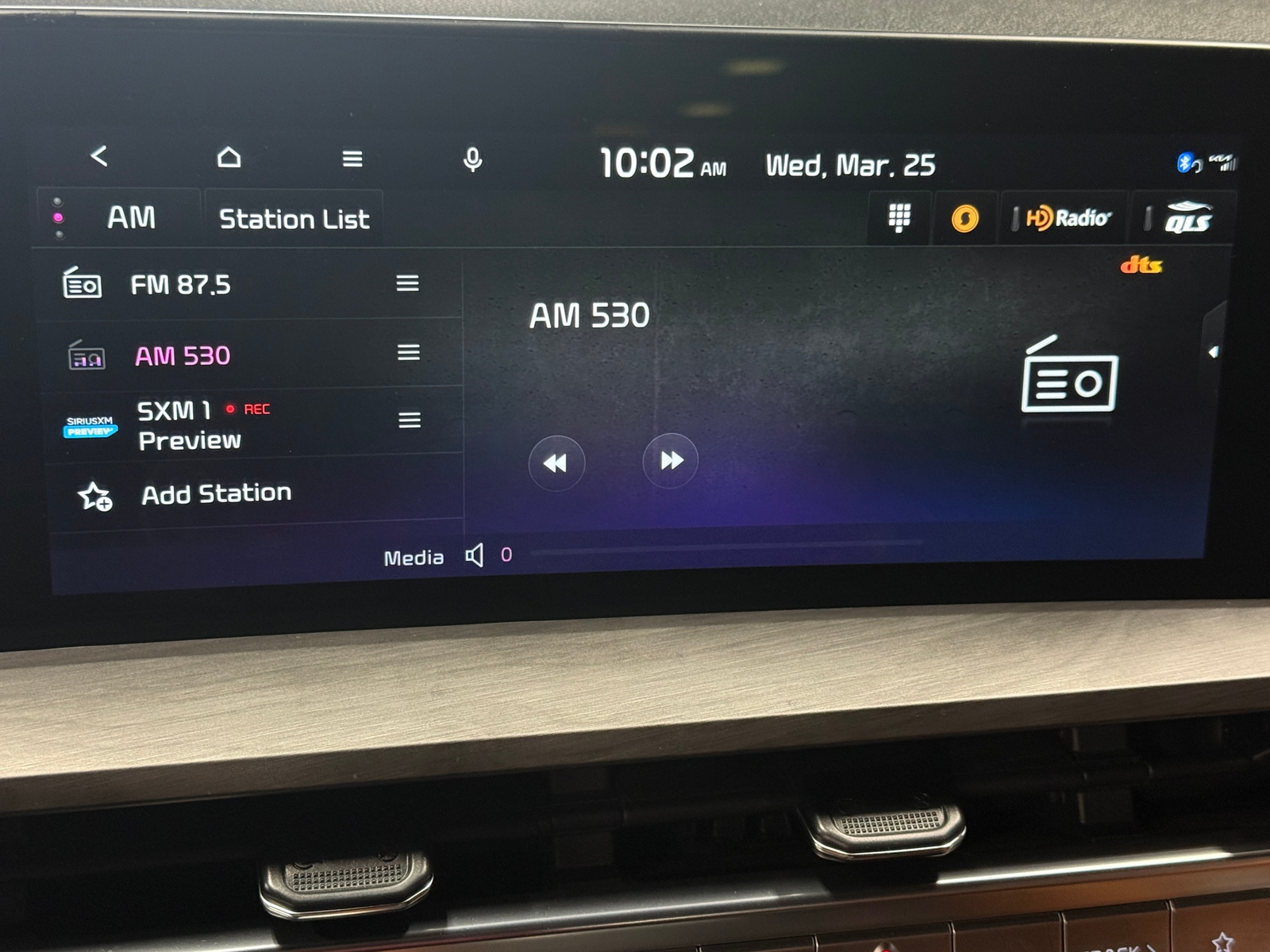 Thumbnail: 2023 Kia Telluride - 3