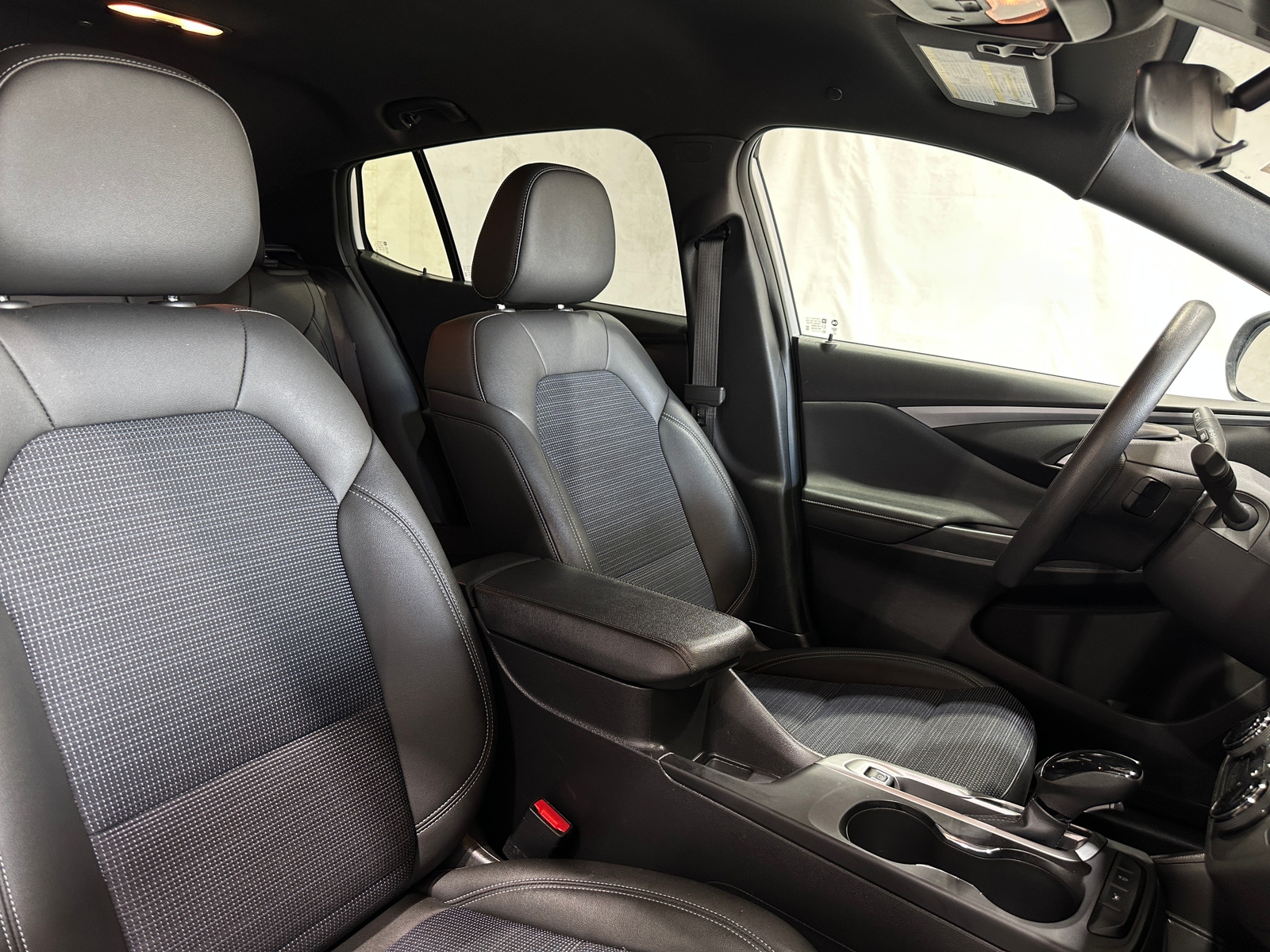 Thumbnail: 2025 Buick Envista - 2