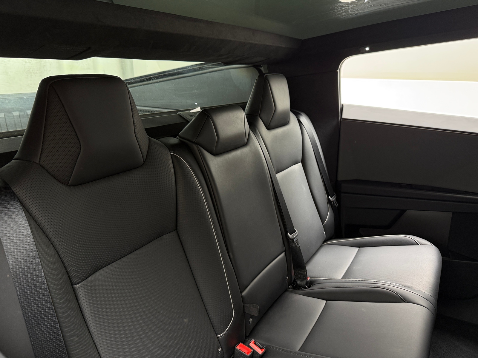 Thumbnail: 2025 Tesla Cybertruck - 5