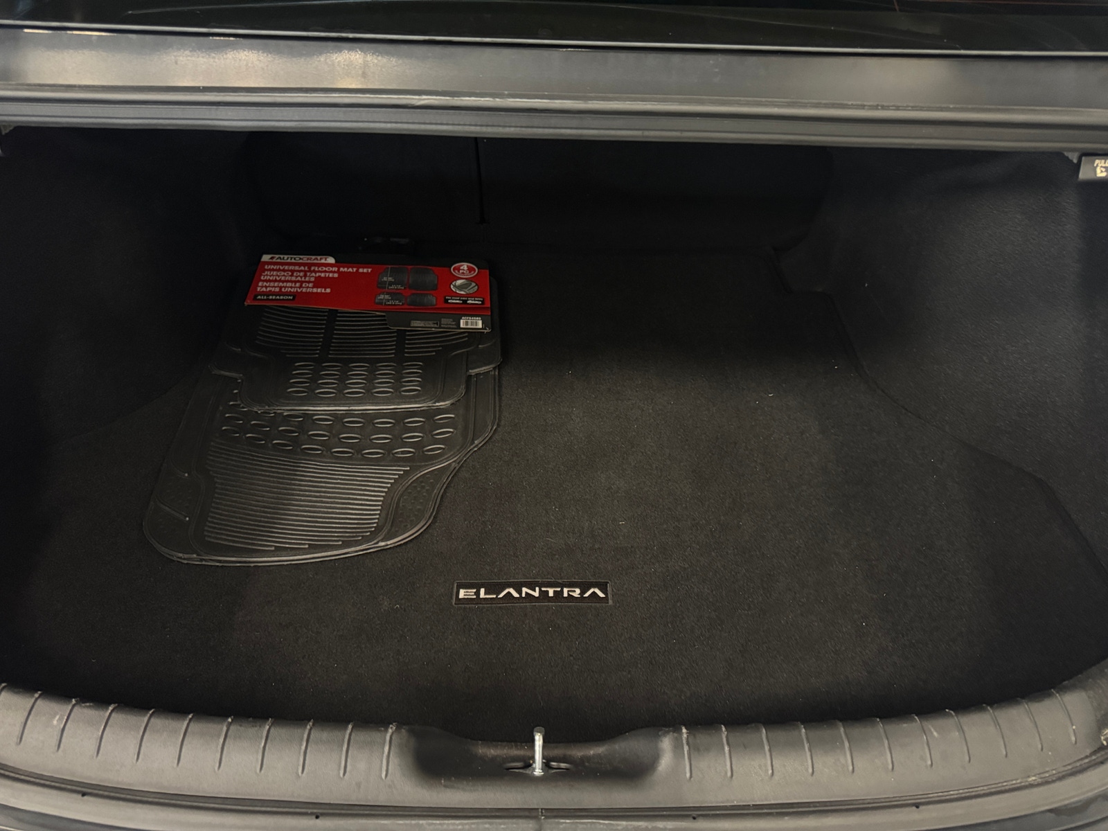 Thumbnail: 2023 Hyundai Elantra - 7