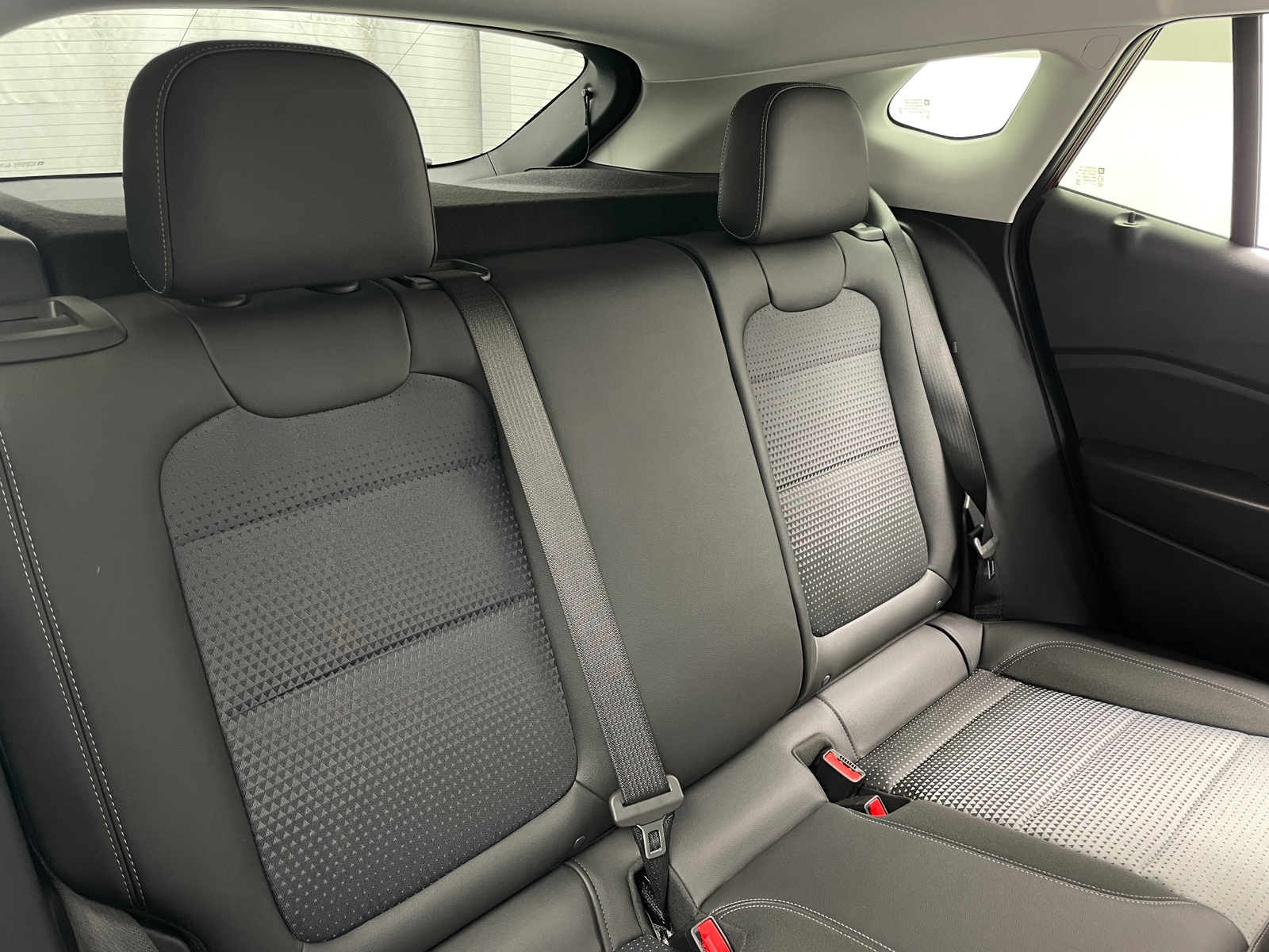 Thumbnail: 2025 Chevrolet Trax - 6