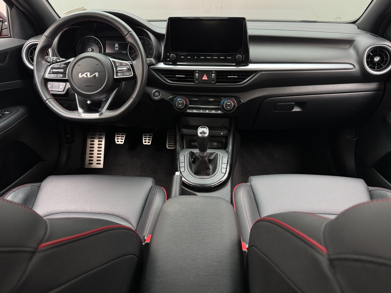 Thumbnail: 2022 Kia Forte - 2