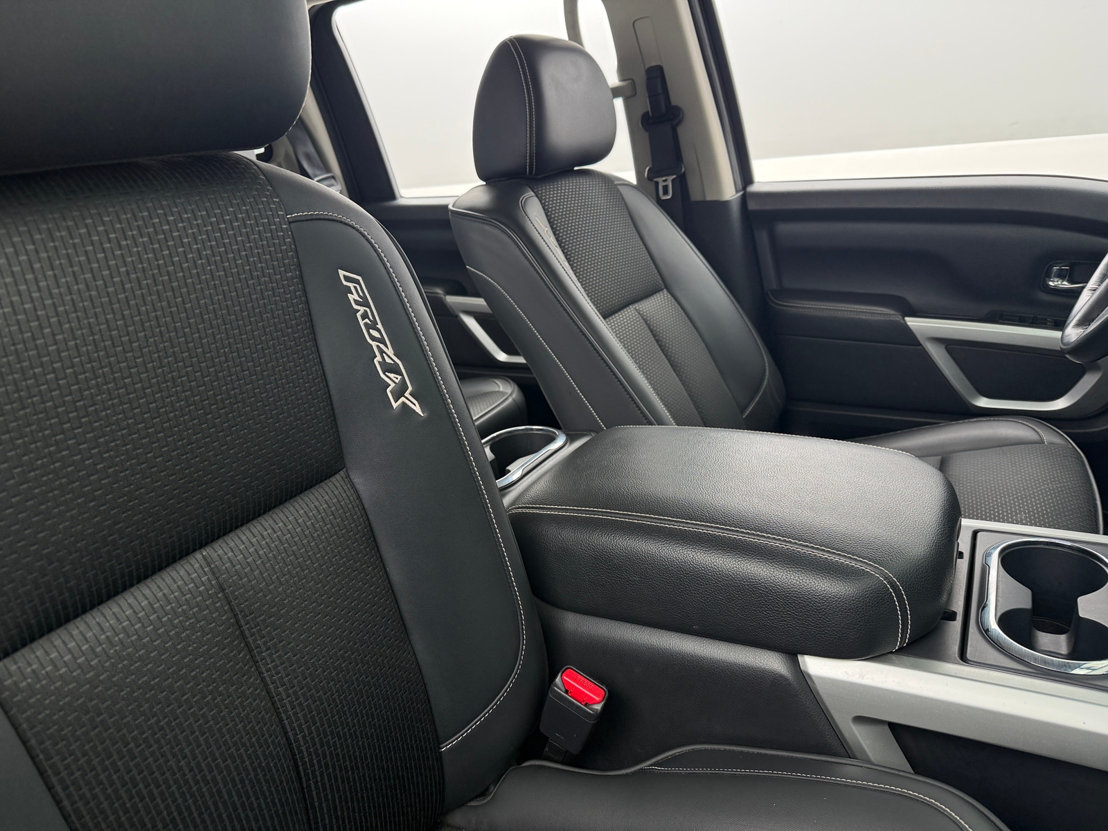 Thumbnail: 2017 Nissan Titan - 2