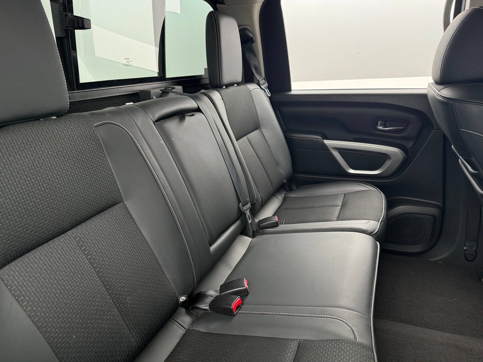 Thumbnail: 2017 Nissan Titan - 6