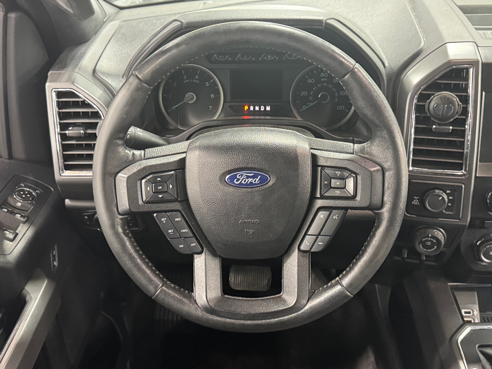 Thumbnail: 2017 Ford Econoline - 5