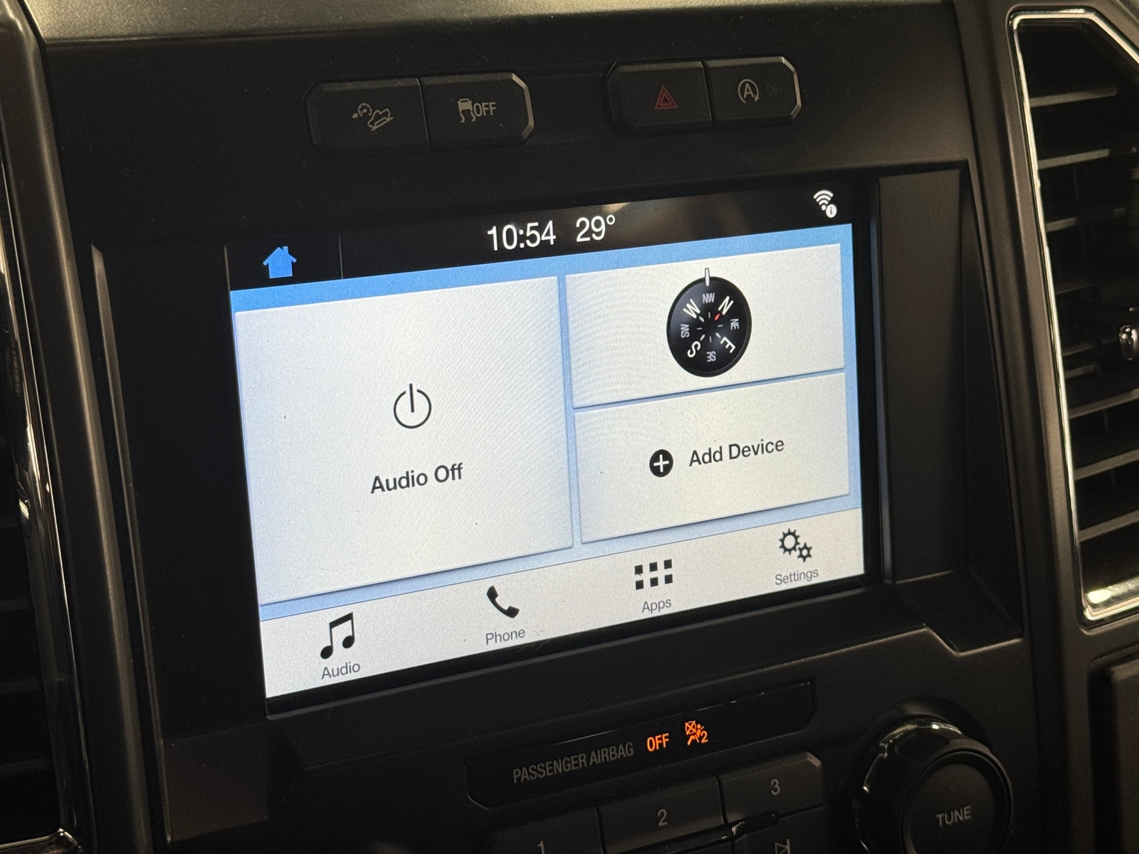 Thumbnail: 2017 Ford Econoline - 4