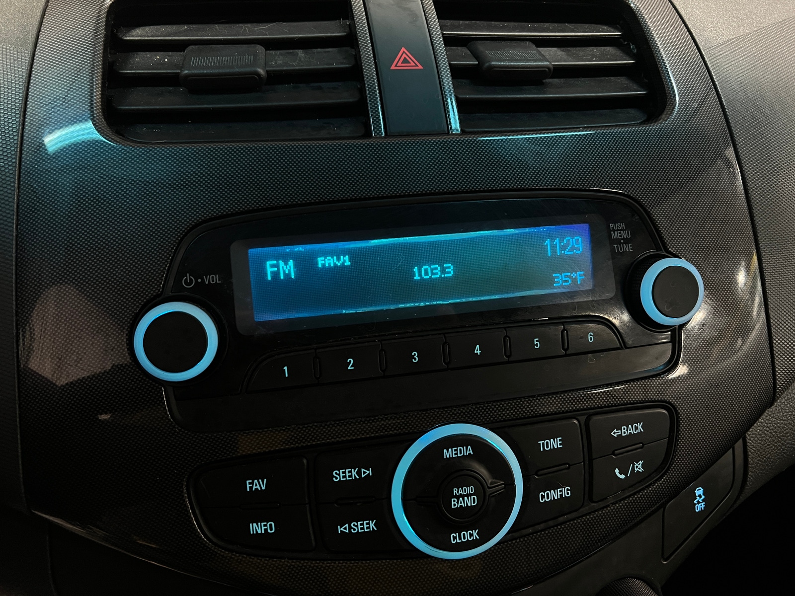 Thumbnail: 2014 Chevrolet Spark - 4