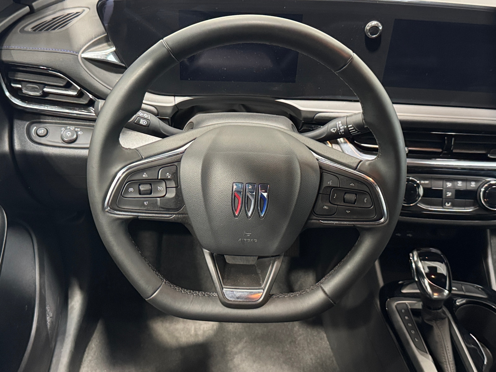 Thumbnail: 2025 Buick Envista - 4