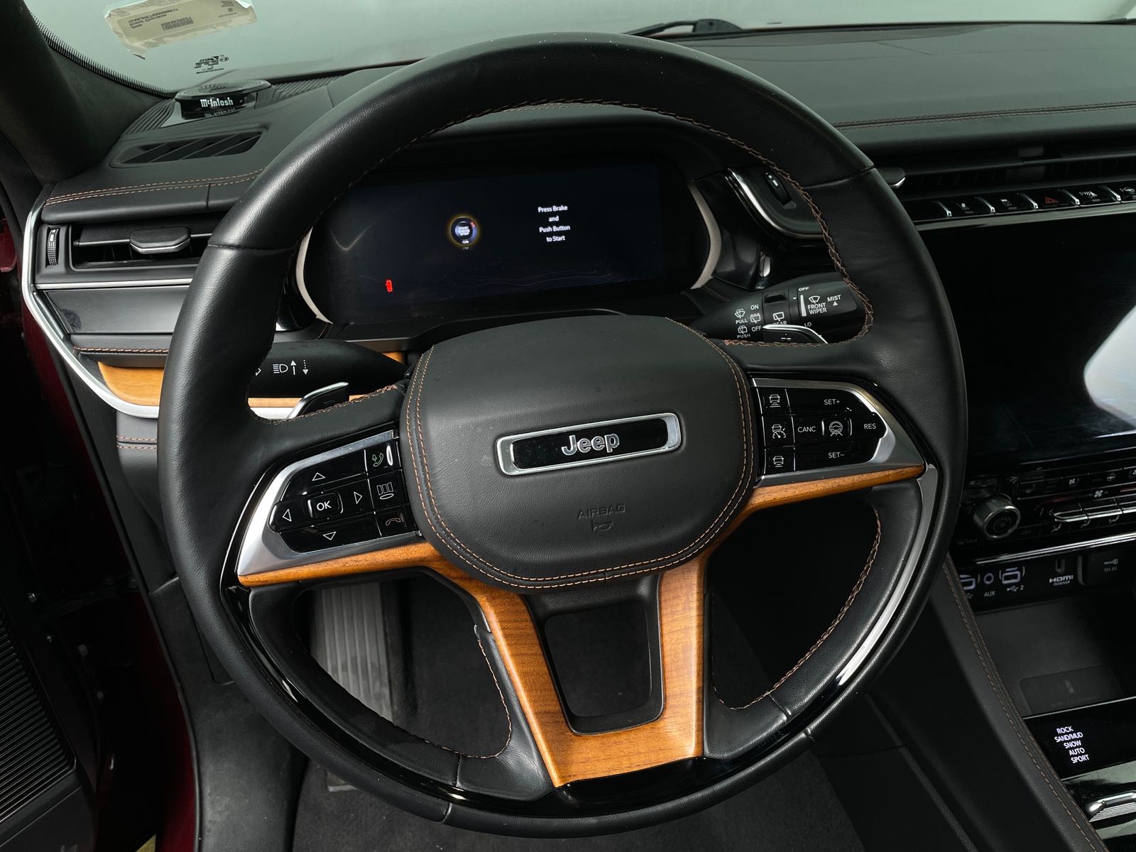 Thumbnail: 2022 Jeep Grand Cherokee - 4