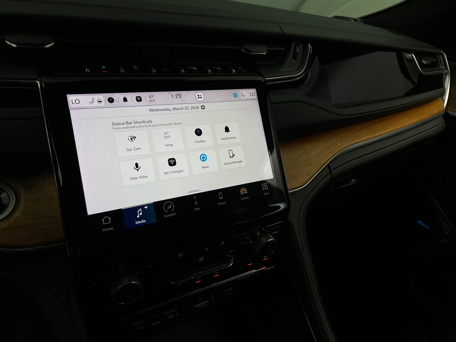 Thumbnail: 2022 Jeep Grand Cherokee - 3