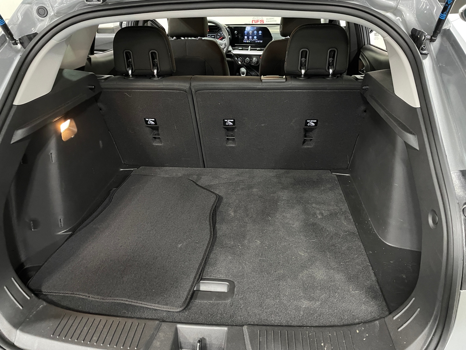 Thumbnail: 2025 Chevrolet Trax - 7