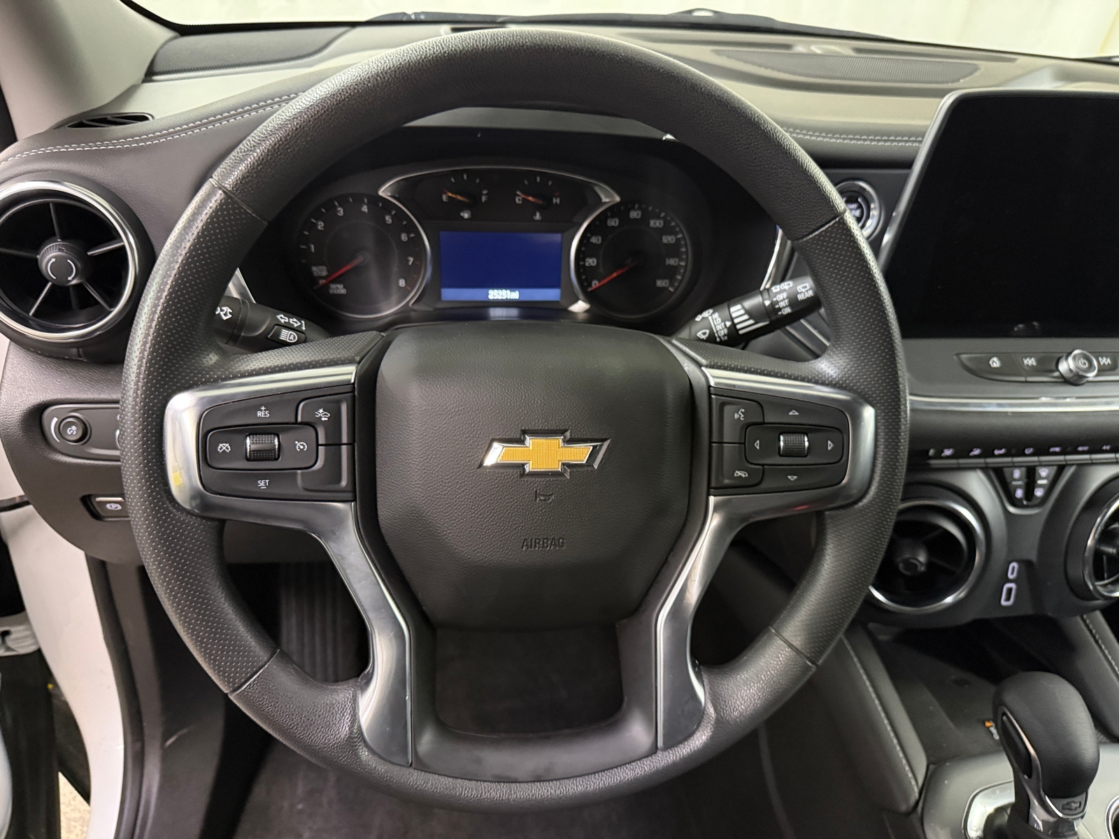 Thumbnail: 2024 Chevrolet Blazer - 5