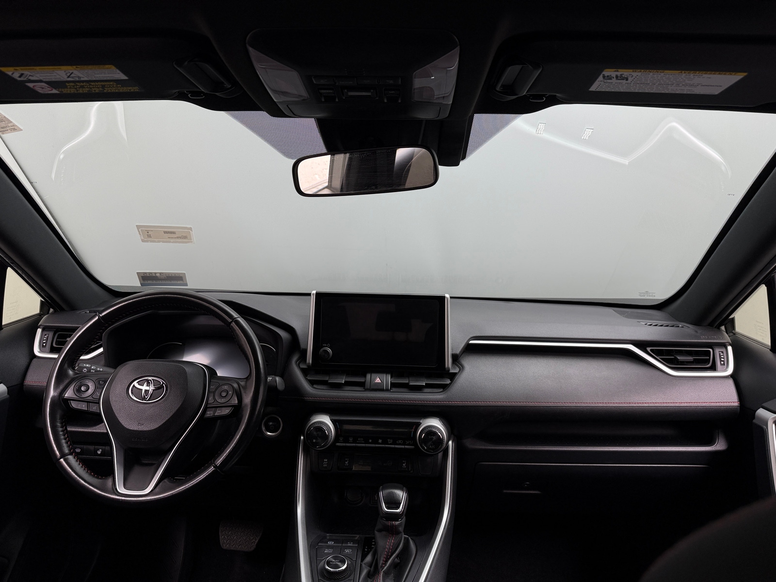 Thumbnail: 2023 Toyota RAV4 - 3