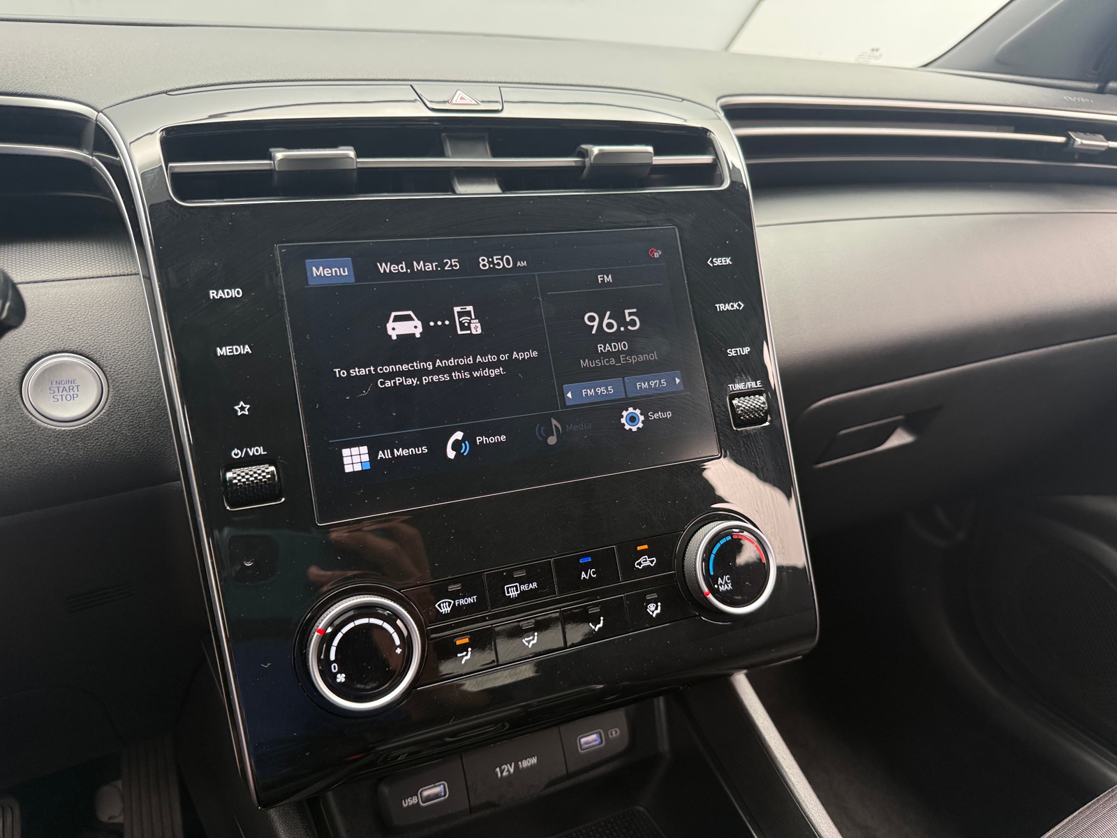 Thumbnail: 2023 Hyundai Santa Cruz - 4