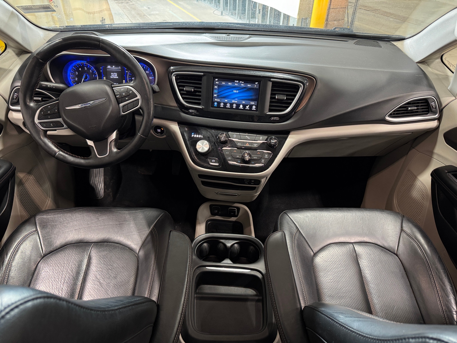Thumbnail: 2019 Chrysler Pacifica - 2