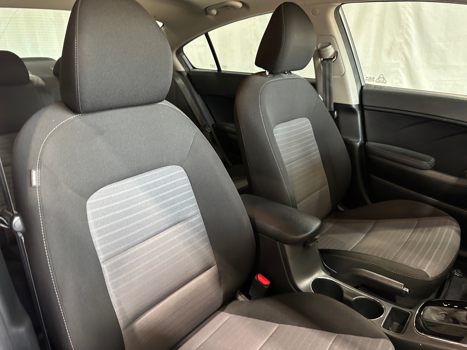 Thumbnail: 2018 Kia Forte - 2