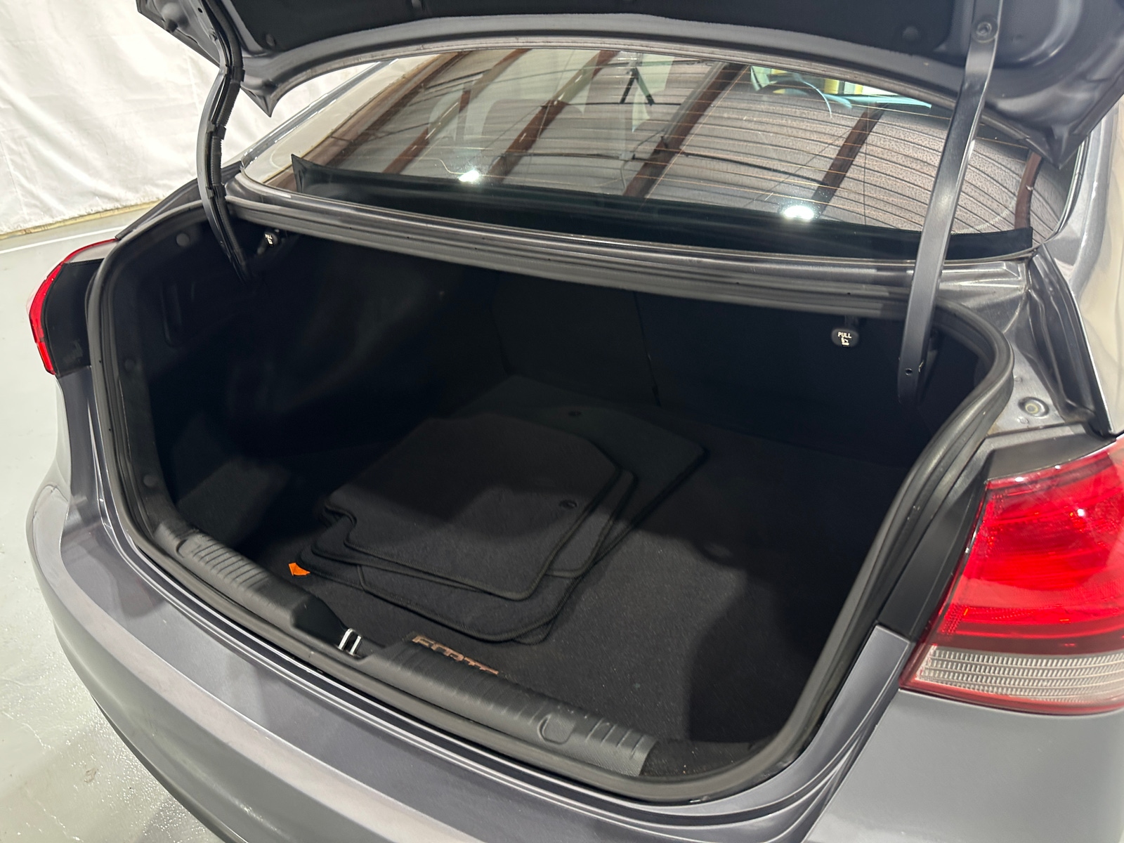 Thumbnail: 2018 Kia Forte - 7