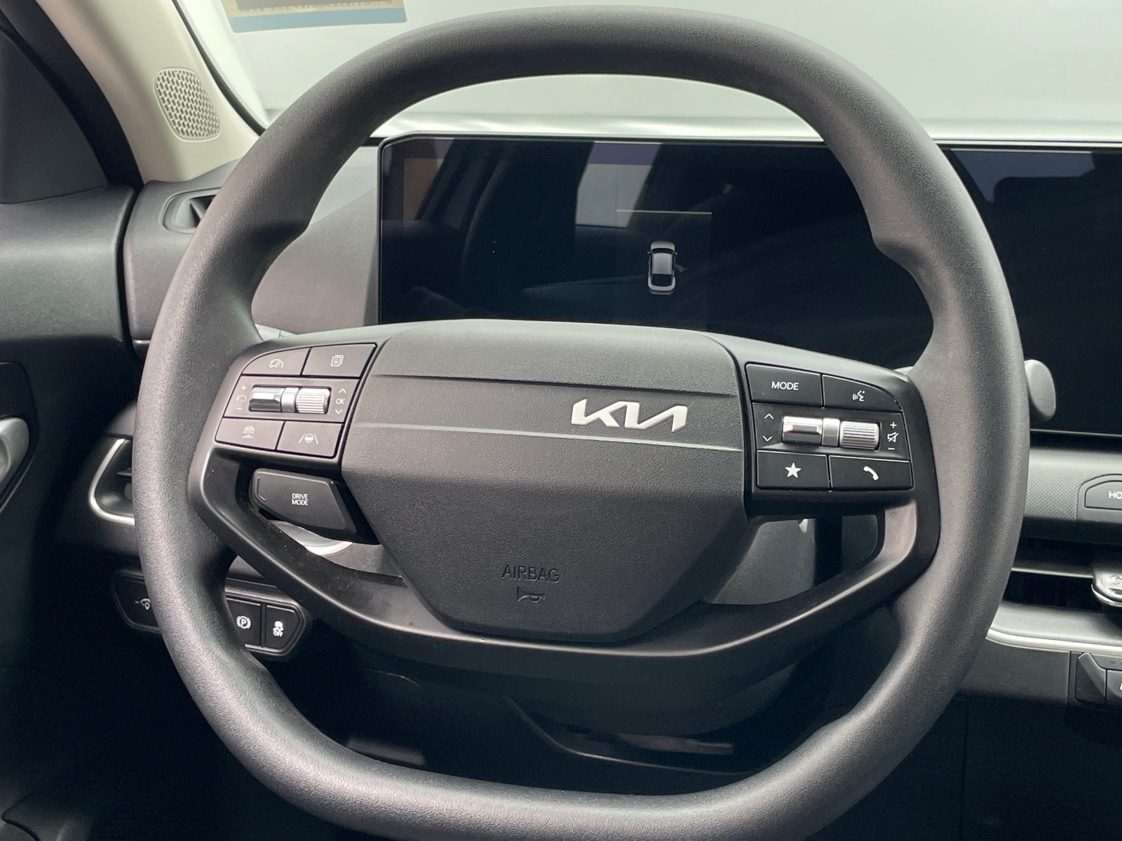 Thumbnail: 2025 Kia K4 - 5