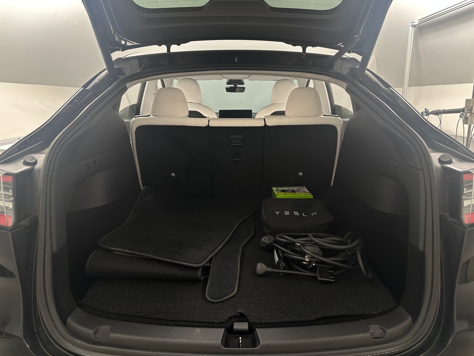 Thumbnail: 2021 Tesla Model Y - 6