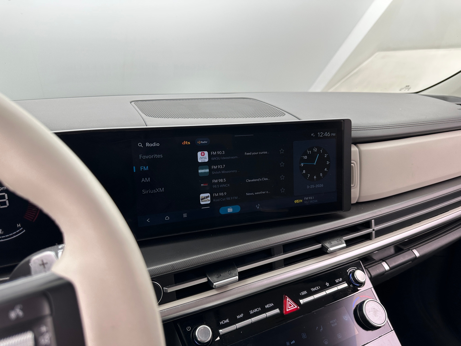 Thumbnail: 2025 Hyundai Santa Fe - 3