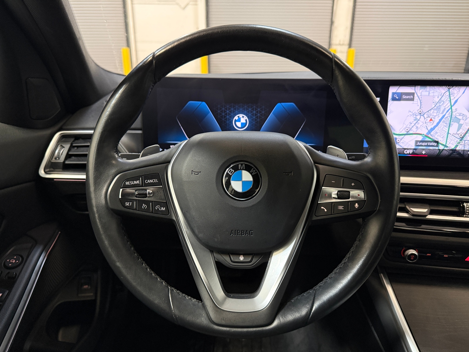 Thumbnail: 2023 BMW 3 Series - 4